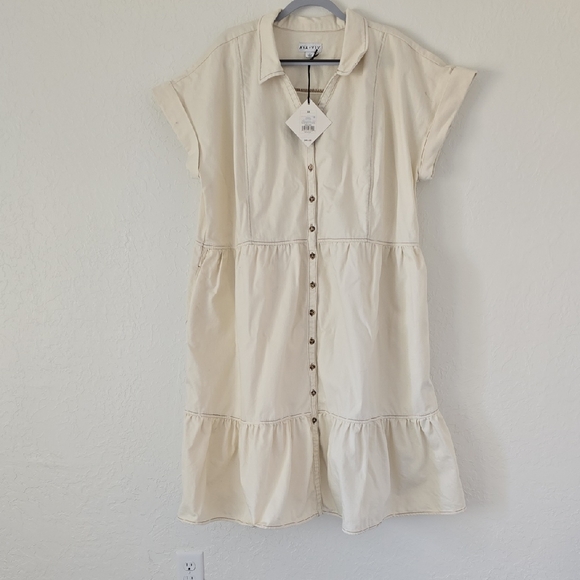 Ava & Viv Dresses & Skirts - NWT Ava & Viv Cream Denim Dress Size 3x